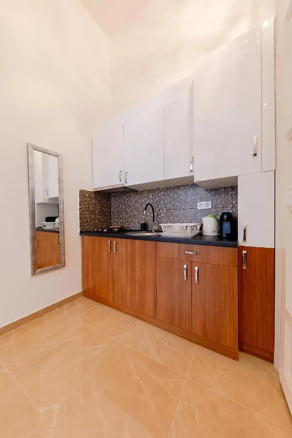 La Fortezza Panzio Budapest Apartment
