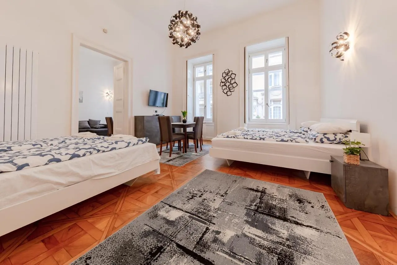 La Fortezza Panzio Budapest