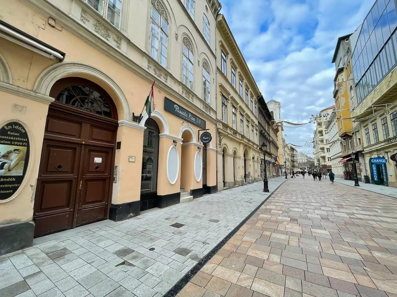 Apartment La Fortezza Panzio Budapest Hungary